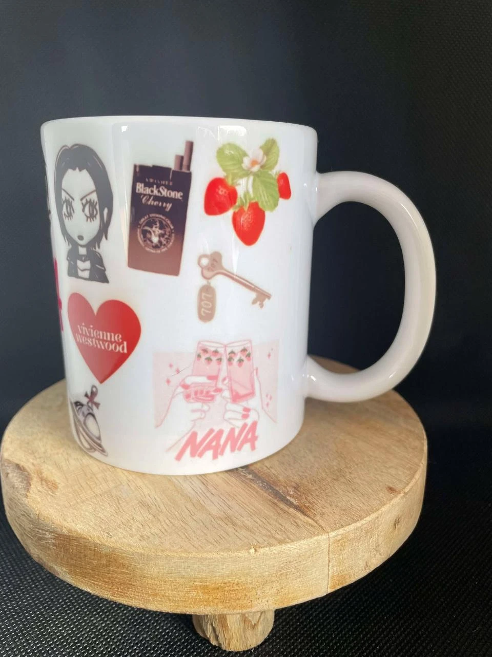 ☕ Keramische Mok – NANA 🎸🖤 – photo 3